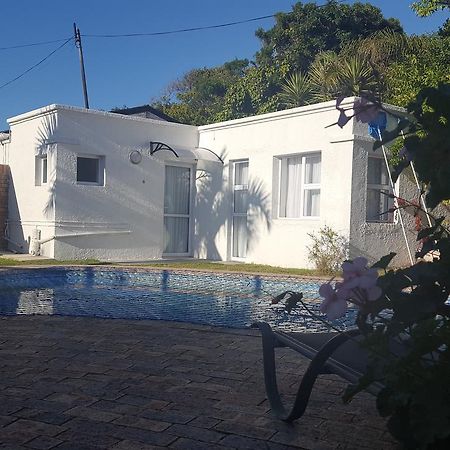 Blu Bed & Breakfast Port Elizabeth Exterior foto