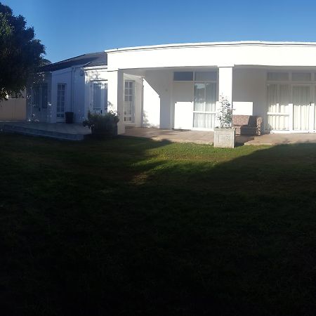 Blu Bed & Breakfast Port Elizabeth Exterior foto