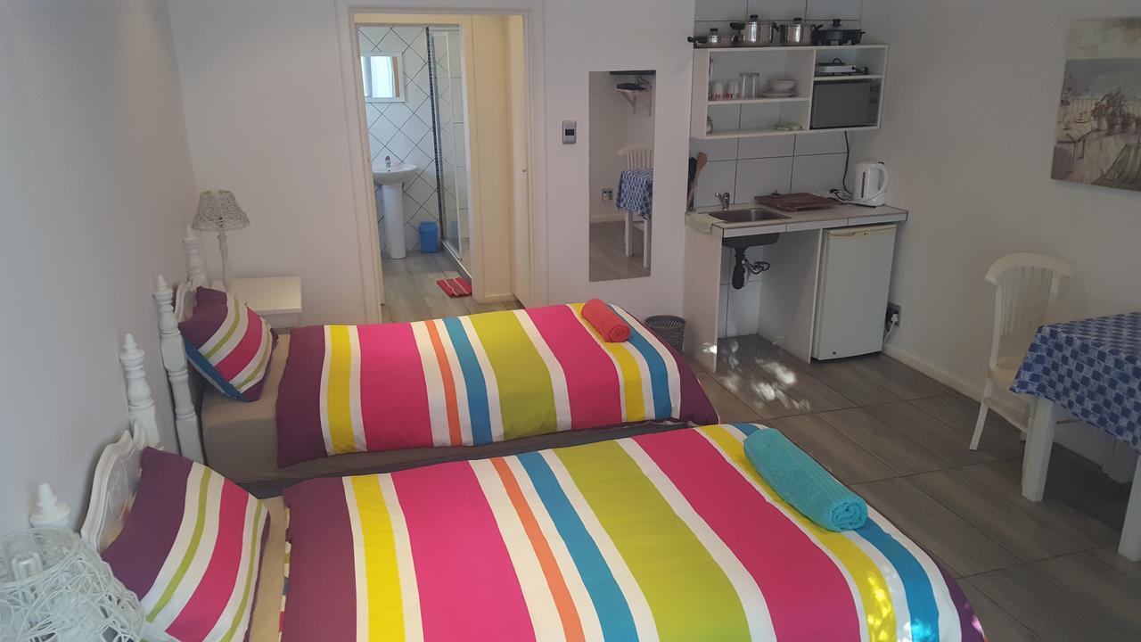 Blu Bed & Breakfast Port Elizabeth Exterior foto